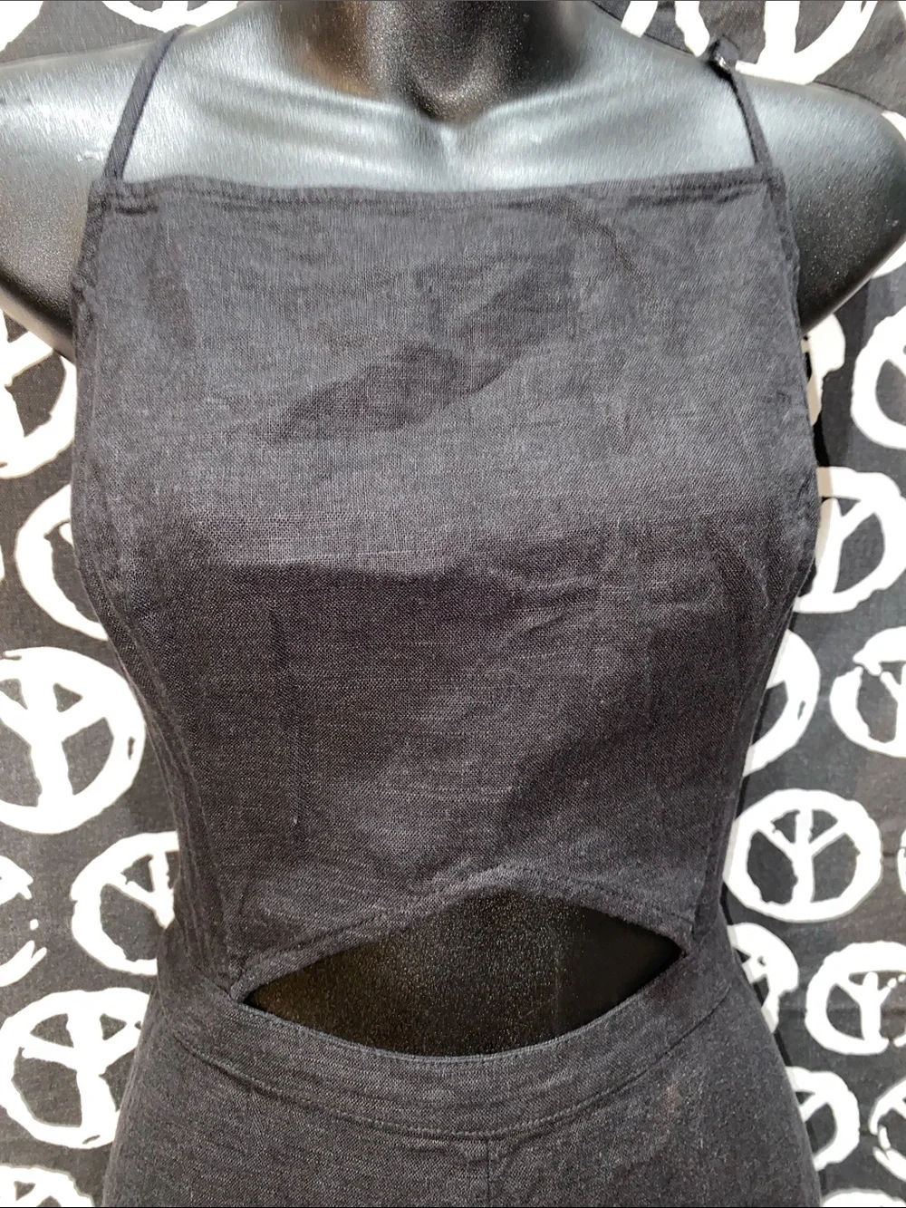 HOLLISTER BLACK WIDE LEG JUMPSUIT SZ M